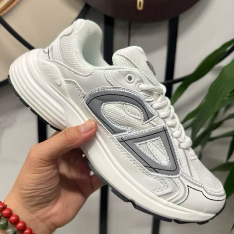 Apex Mesh Tech Runner