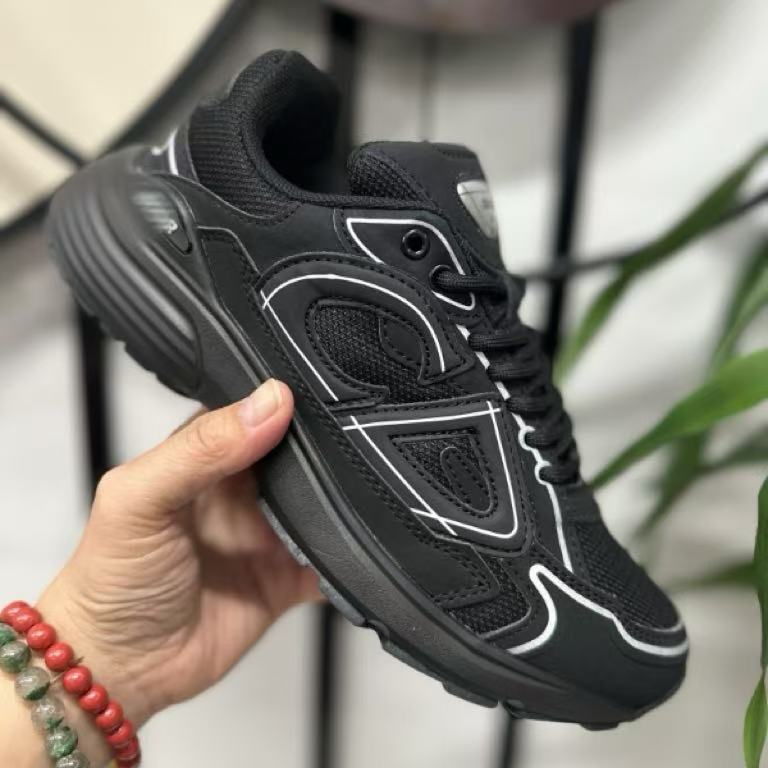 Apex Mesh Tech Runner